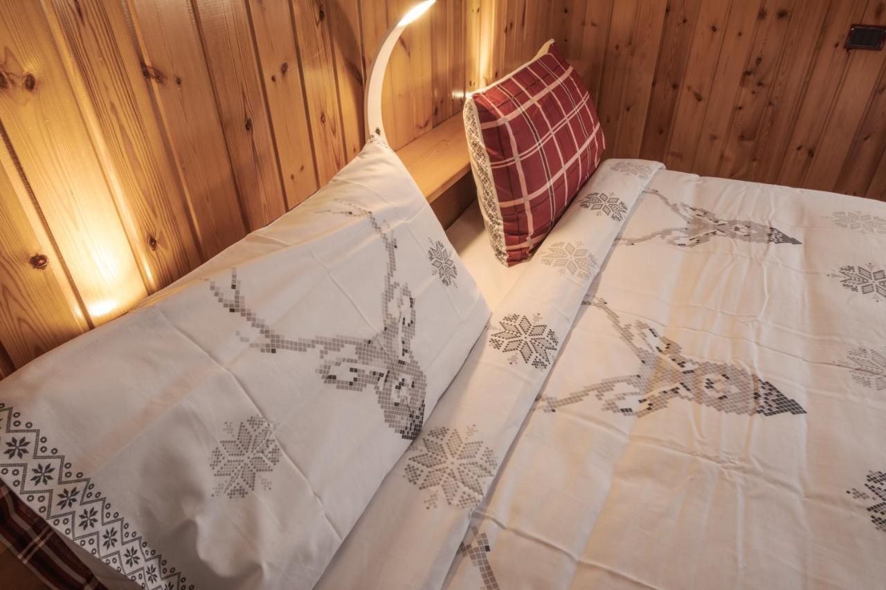 Albergo Quarto Pirovano Passo Stelvio Exteriör bild