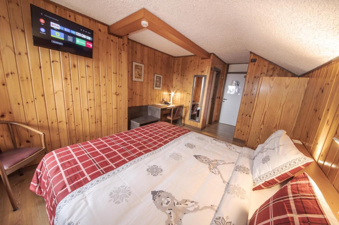 Albergo Quarto Pirovano Passo Stelvio Exteriör bild