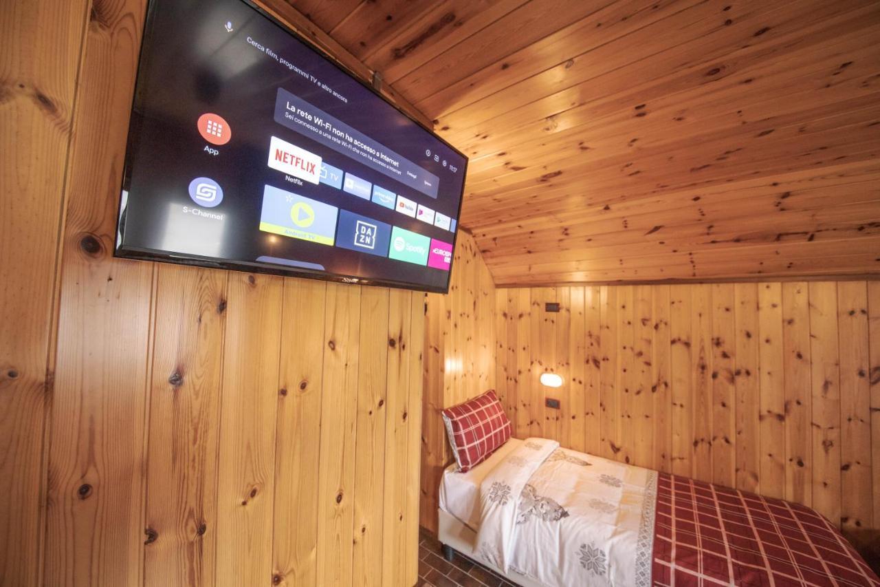 Albergo Quarto Pirovano Passo Stelvio Exteriör bild