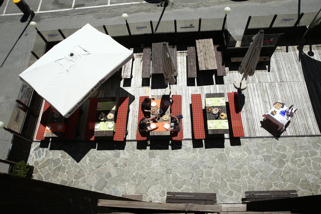 Albergo Quarto Pirovano Passo Stelvio Exteriör bild