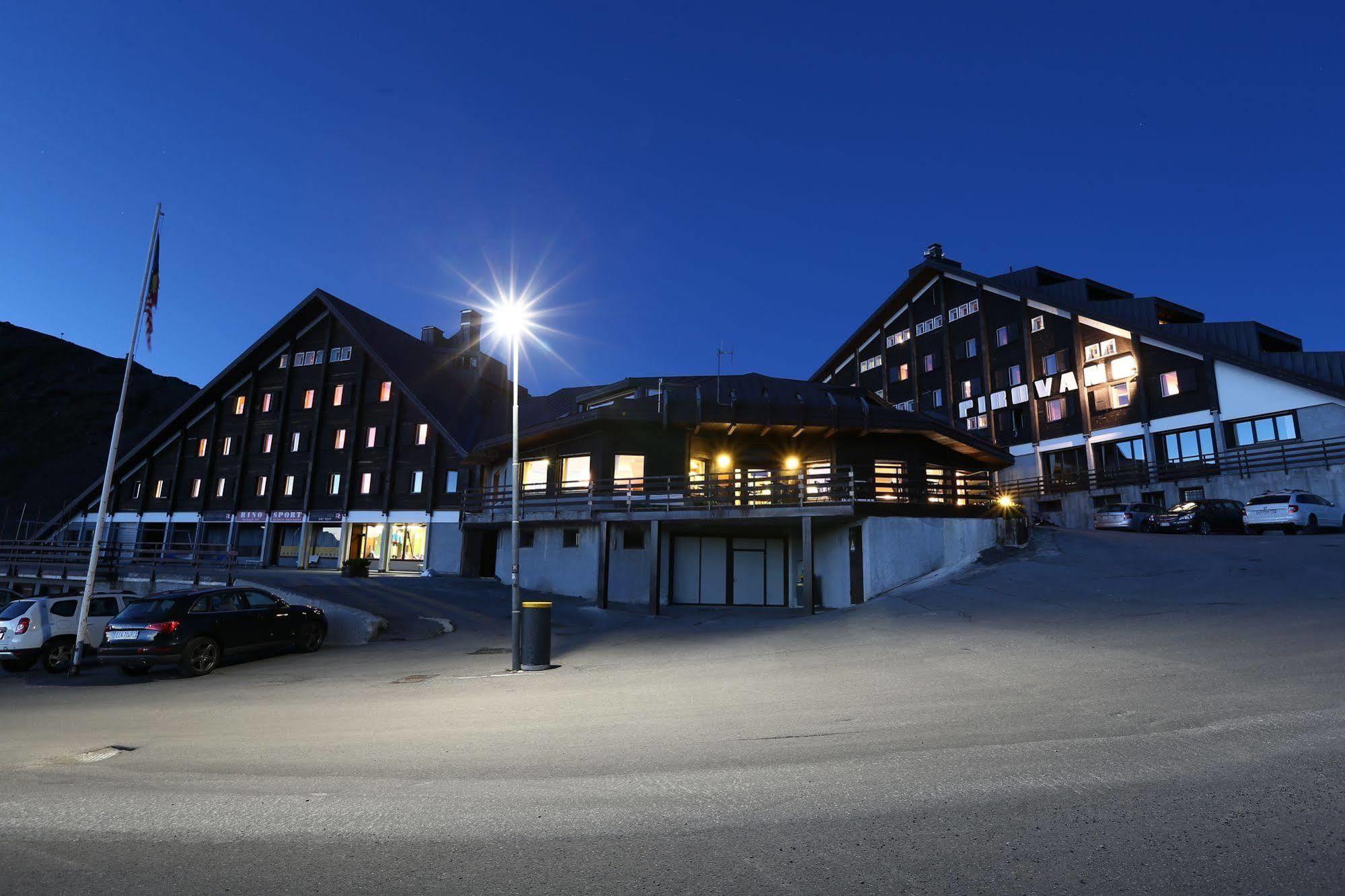 Albergo Quarto Pirovano Passo Stelvio Exteriör bild